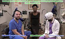 A doutora Tampa realiza um humilhante exame de ginástica em Rina Arem com a ajuda de PA Stacy Shepard neste vídeo médico caseiro