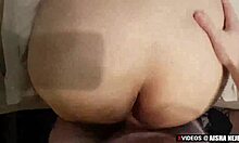 O mamă cu sânii mari învață lecții de sex și un fund perfect cu bule se bucură de fiecare centimetru dintr-o pulă americană uriașă
