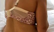 Зрела карипска лепотица показује своје вештине после првог порно снимања са Јмацом