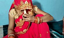 La sposa indiana fa un pompino nella notte di nozze