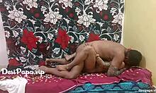 Индийска домакиня прави секс с племенника си